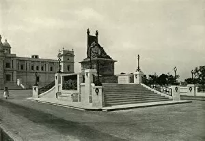 Statue of Queen Victoria in front of Victoria Memorial Hall, 1925. Creator: Unknown