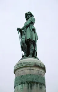 Alesia Gallery: Statue of Vercingetorix, 1st century BC