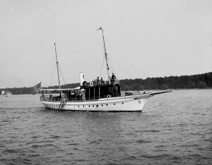 Detroit River Prints: Steam yacht Edith, between 1900 and 1910. Creator: Unknown