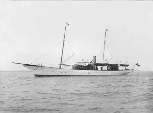 Steam Boat Prints: Steam yacht Iliona under way, 1914. Creator: Kirk & Sons of Cowes