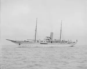 Steam yacht Liberty running east. Creator: Kirk & Sons of Cowes Steam yacht Liberty running east. Creator: Kirk & Sons of Cowes