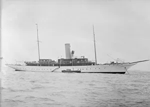 Edgar Wp Kirk Collection: Steam yacht Miranda at anchor, 1910. Creator: Kirk & Sons of Cowes