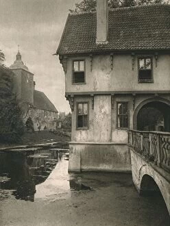 North Rhine Westphalia Gallery: Steinfurt, (Westfalen). Wasserburg, 1931. Artist: Kurt Hielscher