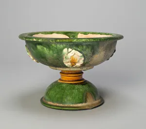 Stem Bowl with Foliate Medallions, Tang dynasty (618-906), first half of 8th century
