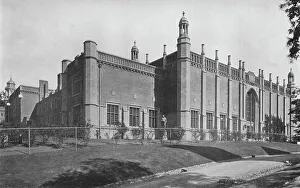 Campus Gallery: Sterling Chemical Laboratory, Yale University, New Haven, Connecticut, 1926