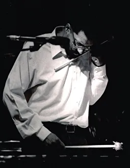 Steve Prints: Steve Nelson, Ronnie Scotts, London, 2002. Artist: Brian O Connor
