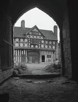 Shropshire Prints: Stokesay Castle, Shropshire, c1955. Creator: Arthur Charles Kirby Ware