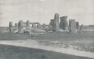 Photochrom Co Ltd Prints: Stonehenge, 1910. Artist: Photochrom Co Ltd of London