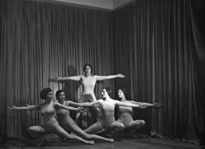 Strauss, Sarah Mildred, and pupils, 1930 Apr. 25. Creator: Arnold Genthe