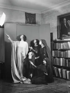 Hopeful Prints: Strauss, Sarah Mildred, and pupils, 1926 Sept. 21. Creator: Arnold Genthe