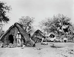Straw Prints: Straw cottage, Salamanca, Mexico, between 1880 and 1900. Creator: Unknown