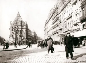 Batkin Prints: Street scene, Brussels, 1898. Artist: James Batkin