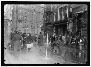 Suitcase Prints: Street scene near G Street, Washington