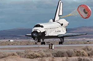 Orbiter Prints: STS-53 lands at Edwards Air Force Base, USA, December 9, 1992. Creator: NASA