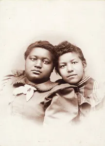 Cochran Prints: Studio portrait of two young women