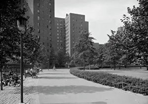 Planning Prints: Stuyvesant Town, 14th St. New York City, 1951. Creator: Gottscho-Schleisner, Inc