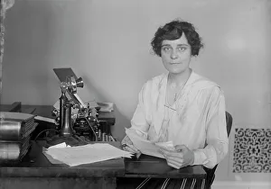 Papers Prints: Sue Dorsey, 1918. Creator: Harris & Ewing. Sue Dorsey, 1918. Creator: Harris & Ewing