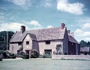 General Washington Prints: Sulgrave Manor, Northamptonshire, c1953. Creator: Arthur Charles Kirby Ware
