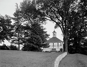 Summer house at Mt. Vernon, c.between 1910 and 1920. Creator: Unknown
