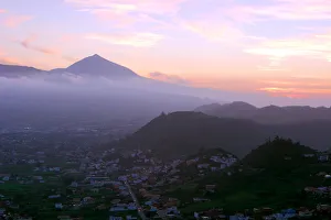 Sunset behind Mount Teide, volcano on Tenerife, Canary Islands, 2007