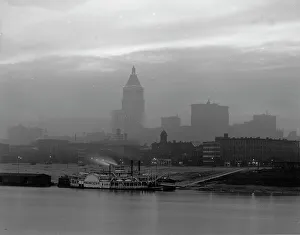 Ohio River Prints: Sunset across the Ohio, Cincinnati, O[hio], between 1900 and 1920. Creator: Unknown