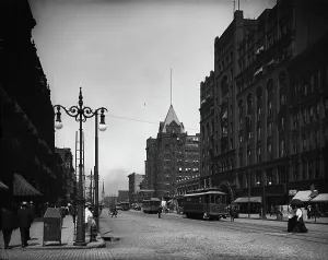 Transparency Prints: Superior Street, Cleveland, O[hio], c1905. Creator: Unknown
