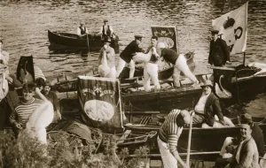Swan Prints: Swan upping on the Thames, 20th century