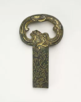 Sword Hilt Collection: Sword hilt with ring pommel in the form of a dragon, Han dynasty, 206 BCE-220 CE