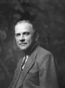 Portrait Photographs Prints: Symington, Thomas H. Mr. portrait photograph