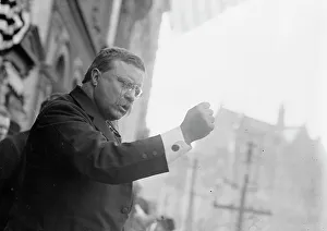 Roosevelt Teddy Prints: T. Roosevelt speaking, gesticulating with fist