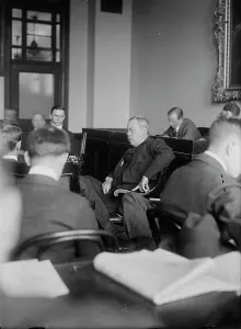 Witness Stand Prints: T.A. Gillespie on Stand, 1915. Creator: Bain News Service