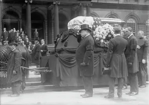 Taft William Howard Prints: Taft at Gaynor funeral, 1913. Creator: Bain News Service