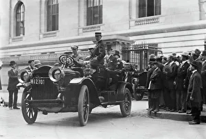 Public Library Prints: Taft's Auto leaving N.Y. Public Library