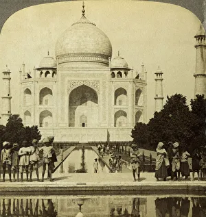 Taj Mahal, Agra, Uttar Pradesh, India. Artist: Underwood & Underwood