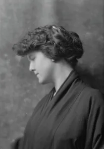 Bathrobe Prints: Talmadge, Laurene, Miss, portrait photograph, 1914 Apr. 11. Creator: Arnold Genthe
