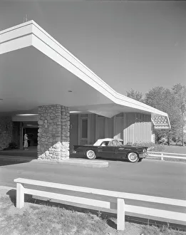 Portico Prints: Tamarak Lodge, 1957. Creator: Gottscho-Schleisner, Inc