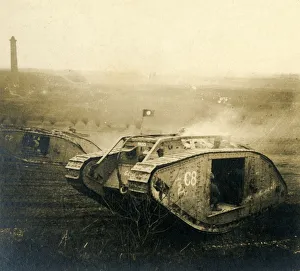 Editions Stl Prints: Tank on the move, c1914-c1918