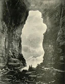 Tasmania Gallery: Tasmans Arch, Eagle Hawk Neck, 1901. Creator: Unknown