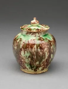 Marbled Prints: Tea Caddy, Staffordshire, 1740 / 50. Creator: Staffordshire Potteries
