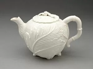 Chelsea Porcelain Gallery: Teapot, Chelsea, 1747 / 49. Creator: Chelsea Porcelain Manufactory