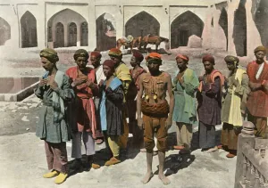 Wandering Prints: Teheran. Procession De Derviches Martyrs, (Procession of Dervish Martyrs), 1900