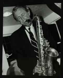 Hertfordshire Gallery: Tenor saxophonist Spike Robinson playing at The Bell, Codicote, Hertfordshire, 11 September 1986