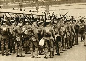 Lambeth Gallery: Territorials from Summer Camp - Terriers entraining at Waterloo, 1914-1918, (1933)