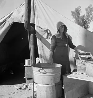 Flue Prints: Texas woman in carrot pullers camp