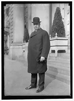 Thompson, Mayor of Chicago, between 1911 and 1917. Creator: Harris & Ewing. Thompson, Mayor of Chicago, between 1911 and 1917. Creator: Harris & Ewing