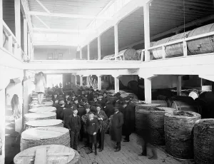 Storage Prints: Tobacco market, Louisville, Ky. A, c1906. Creator: Unknown