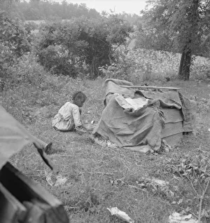 Covered Prints: Tobacco sharecropper child playing
