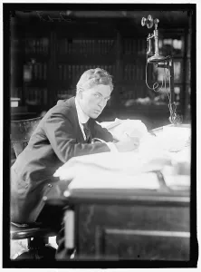 Phone Prints: Todd, between 1911 and 1920. Creator: Harris & Ewing
