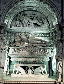 Cataluna Gallery: Detail of the tomb of Admiral Ramon Folch of Cardona in the parish church of Bellpuig d Urgell