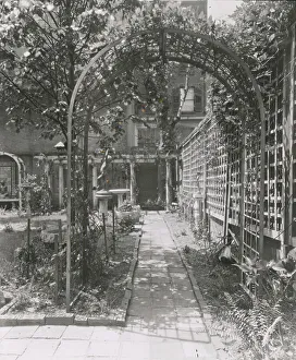 Trellis Prints: The Touchstone Garden, 118-120 East 30th Street